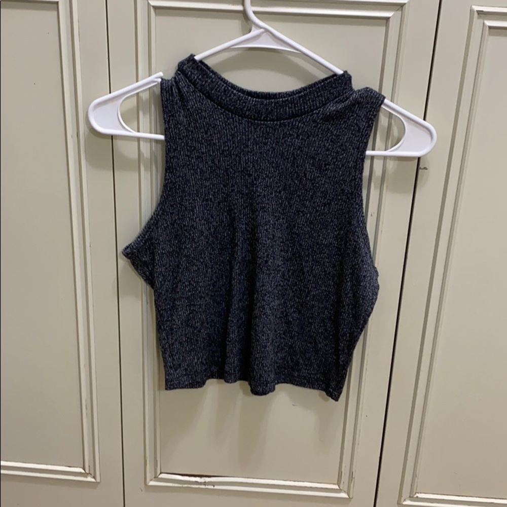 Crop-top